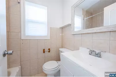 28 Highland Street, Paterson, NJ 07524 - Photo 12