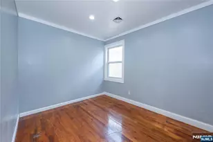 28 Highland St, Paterson, NJ 07524 - Photo 8