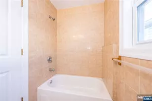 28 Highland St, Paterson, NJ 07524 - Photo 14