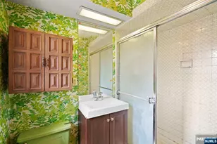 345 5th St, Ridgefield Park, NJ 07660 - Photo 20