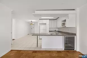 7004 Blvd E 40G, Guttenberg, NJ 07093 - Photo 2