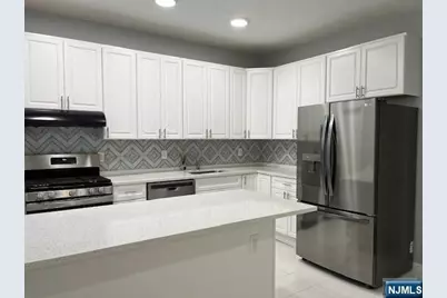 22 Humphrey Street 1st Fl. #1st Fl., Englewood, NJ 07631 - Photo 2