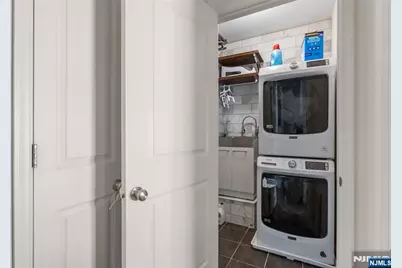 293 Bradley Drive, Wood Ridge, NJ 07075 - Photo 28