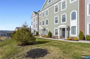 293 Bradley Dr, Wood Ridge, NJ 07075 - Photo 2