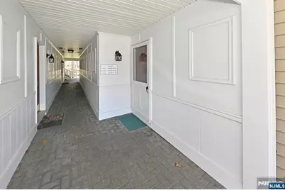 893 Tuliptree Court, Mahwah, NJ 07430 - Photo 4