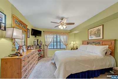 49 Quartz Lane #49, Paterson, NJ 07501 - Photo 16