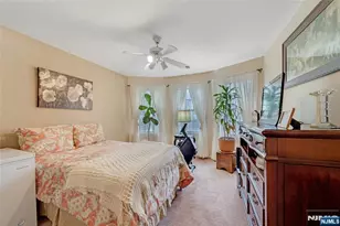 49 Quartz Ln, Paterson, NJ 07501 - Photo 20