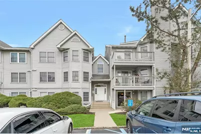 49 Quartz Lane #49, Paterson, NJ 07501 - Photo 2