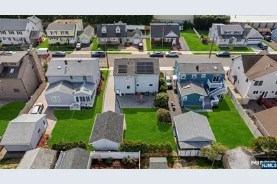 813 Morton Street, East Rutherford, NJ 07073 - Photo 14