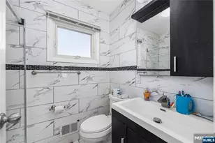 813 Morton St, East Rutherford, NJ 07073 - Photo 18