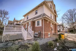 321 Griggs Ave, Teaneck Township, NJ 07666 - Photo 2