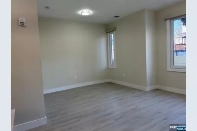 527-535 Union Avenue 2E #2E, Belleville, NJ 07109 - Photo 18
