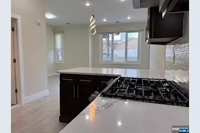 527-535 Union Avenue 2E #2E, Belleville, NJ 07109 - Photo 8