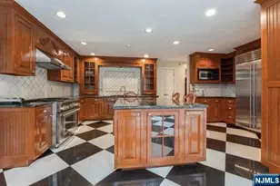 166 Churchill Rd, Tenafly, NJ 07670 - Photo 8