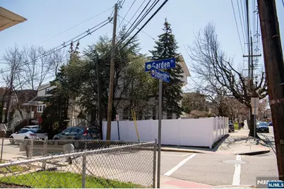 46 Garden Place 1 #1, Edgewater, NJ 07020 - Photo 26