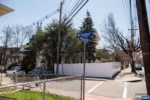 46 Garden Pl 2, Edgewater, NJ 07020 - Photo 26