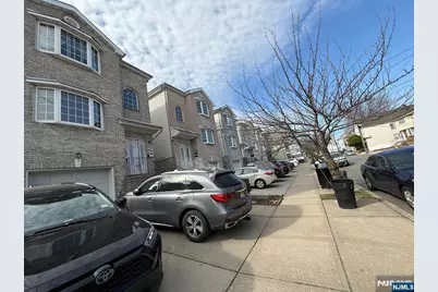 725 Jersey Street 1F #1F, Harrison, NJ 07029 - Photo 2
