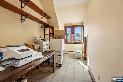 37 Park Avenue, Lyndhurst Township, NJ 07071 - Photo 20