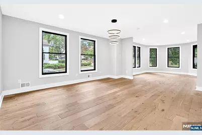 447 Queen Anne Road, Teaneck Township, NJ 07666 - Photo 10