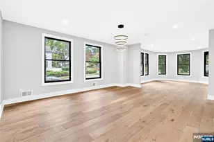 447 Queen Anne Rd, Teaneck Township, NJ 07666 - Photo 10