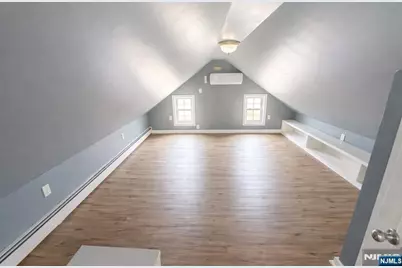 130 Clinton Avenue, Bergenfield, NJ 07621 - Photo 2
