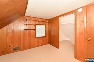 4-16 Plaza Rd, Fair Lawn, NJ 07410 - Photo 16