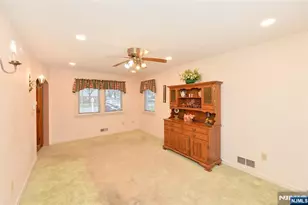 4-16 Plaza Rd, Fair Lawn, NJ 07410 - Photo 4
