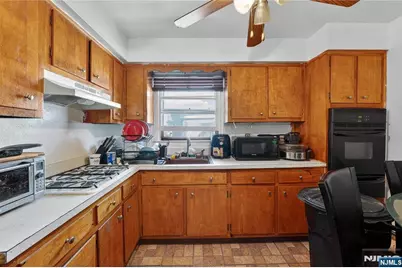 241 Halsted Street, East Orange, NJ 07018 - Photo 26