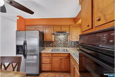 241 Halsted Street, East Orange, NJ 07018 - Photo 10