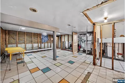 241 Halsted Street, East Orange, NJ 07018 - Photo 34