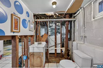 241 Halsted Street, East Orange, NJ 07018 - Photo 36