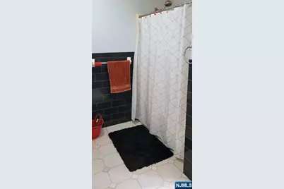 8915 Bergenwood Avenue 4 #4, North Bergen, NJ 07047 - Photo 16