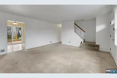 181 Arthur Street, Hillsdale, NJ 07642 - Photo 10