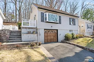 83 W Chestnut Hill Dr W, Denville, NJ 07834 - Photo 22