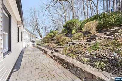 83 W Chestnut Hill Dr W, Denville, NJ 07834 - Photo 20