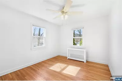 83 W Chestnut Hill Dr W, Denville, NJ 07834 - Photo 10