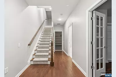 26 Braeburn Court 26 #26, Livingston, NJ 07039 - Photo 2