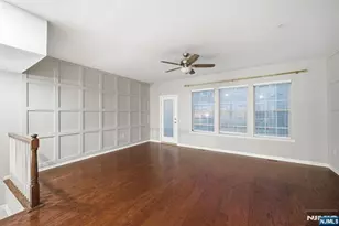 26 Braeburn Ct 26, Livingston, NJ 07039 - Photo 12