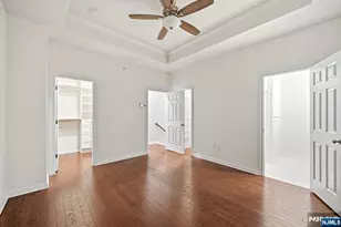 26 Braeburn Ct 26, Livingston, NJ 07039 - Photo 18