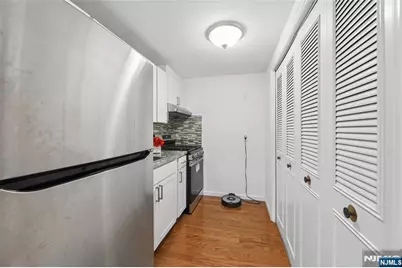 116 Woodland Avenue, Maywood, NJ 07607 - Photo 28