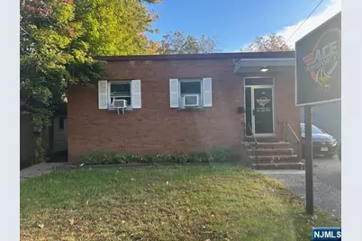 186 Saddle River Road, Saddle Brook Township, NJ 07663 - Photo 2