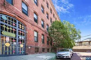 61 New Jersey Railroad Ave 13, Newark, NJ 07105 - Photo 22