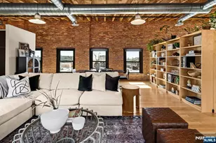 61 New Jersey Railroad Ave 13, Newark, NJ 07105 - Photo 4