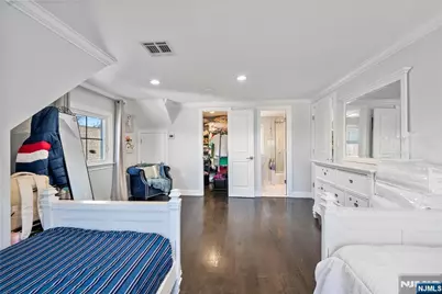 436 Anderson Street, Hackensack, NJ 07601 - Photo 24