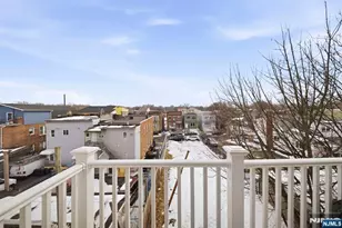 597 5th St, Newark, NJ 07107 - Photo 16