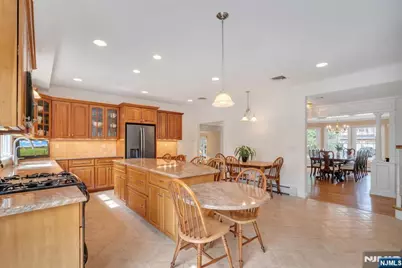 296 Birch Parkway, Wyckoff Township, NJ 07481 - Photo 12