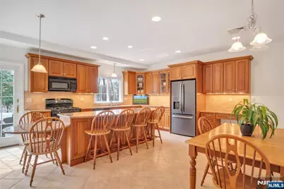 296 Birch Parkway, Wyckoff Township, NJ 07481 - Photo 14