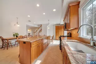 296 Birch Pkwy, Wyckoff Township, NJ 07481 - Photo 16