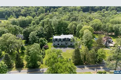 241 Saddle River Road, Saddle River, NJ 07458 - Photo 48