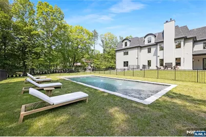 241 Saddle River Road, Saddle River, NJ 07458 - Photo 44